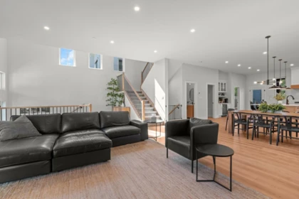 Primary Bedroom Photo of 20859 Golf Lane, Maple Ridge, BC