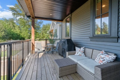 Swimming Pool Photo of 20859 Golf Lane, Maple Ridge, BC