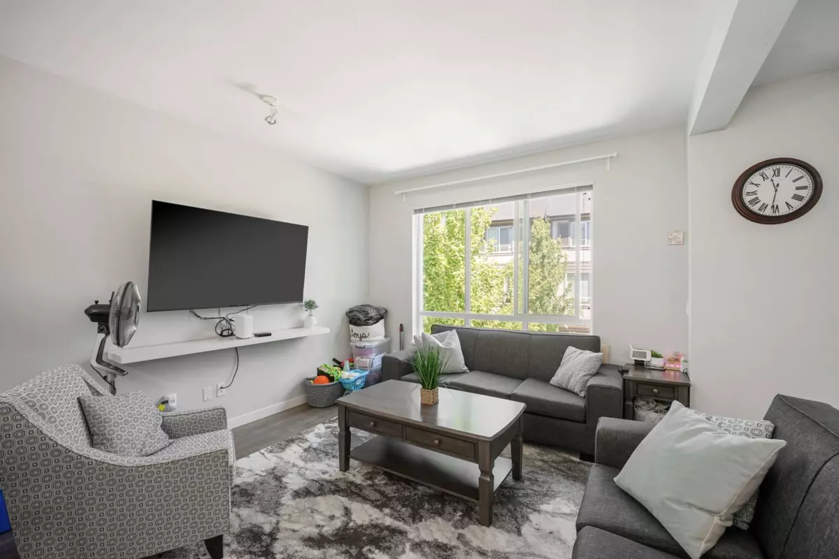 Dining Area Photo of 29 30930 Westridge Place, Abbotsford, BC