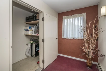 Entry Foyer Photo of 315 2277 Mccallum Road, Abbotsford, BC