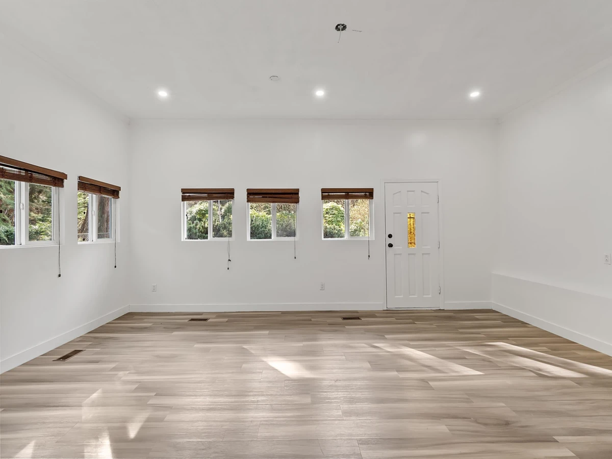 Dining Area Photo of 3316 140 Street, Surrey, BC