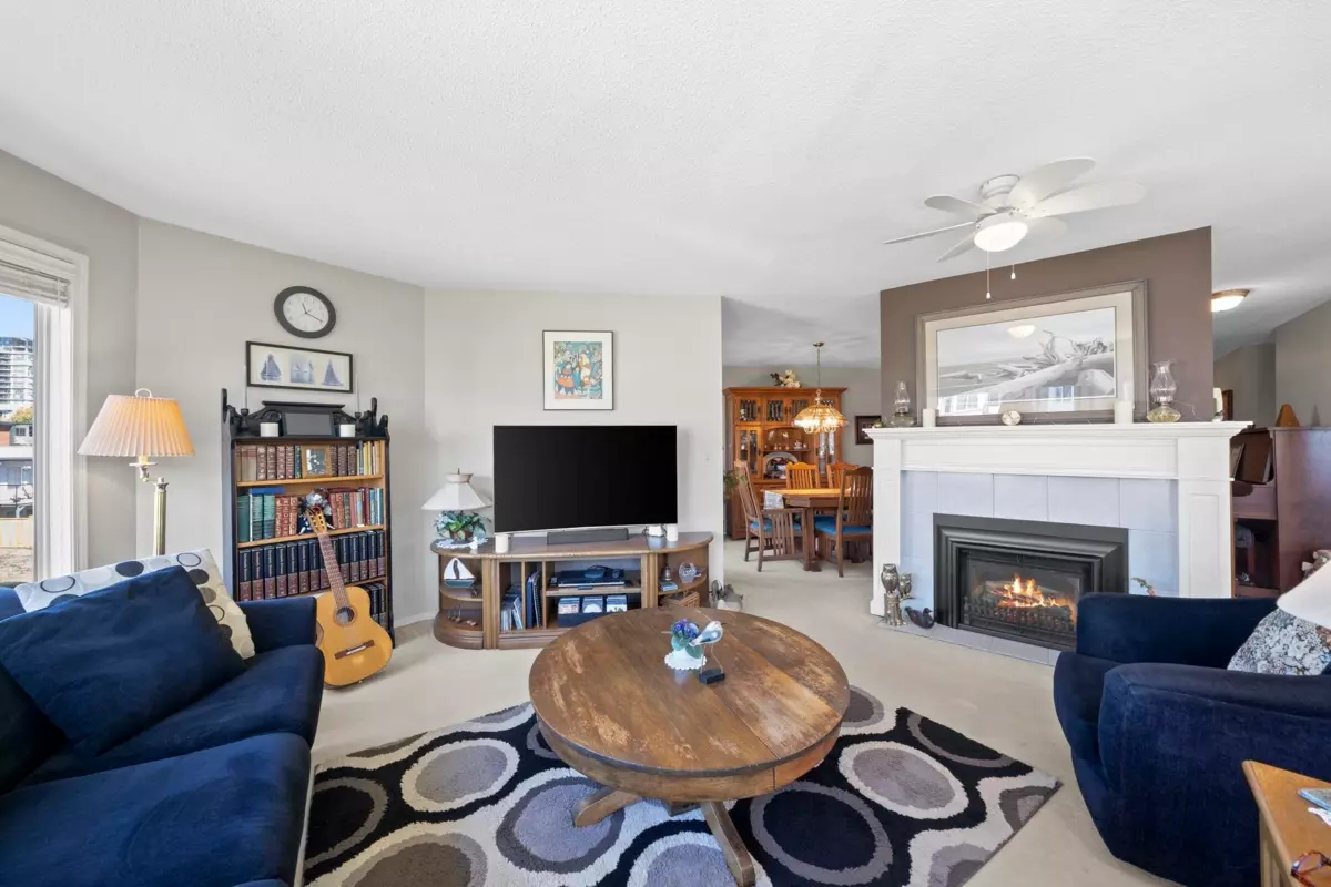 Living Room Photo of 203 1327 Best Street, White Rock, BC