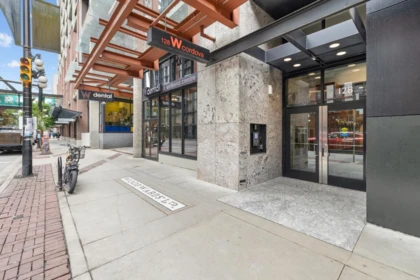 Outdoor Kitchen Photo of 3705 128 W Cordova Street, Vancouver, BC