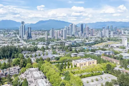 Garden / Landscaping Photo of 3969 Nithsdale Street, Burnaby, BC