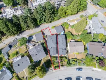 Hot Tub / Spa Photo of 3969 Nithsdale Street, Burnaby, BC