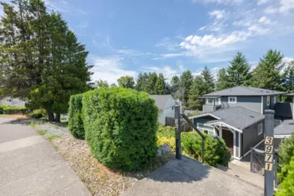 3969 Nithsdale Street, Burnaby, BC, Burnaby — Half Duplex for sale