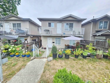 4651 A Canada Way, Burnaby, BC, Burnaby — Half Duplex for sale