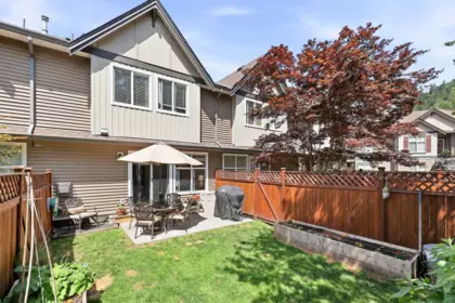Outdoor Deck Photo of 10 5900 Jinkerson Road, Chilliwack, BC