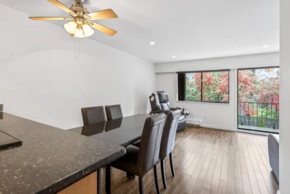 Dining Area Photo of 208 505 Ninth Street, New Westminster, BC