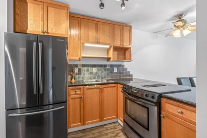 Office / Den Photo of 208 505 Ninth Street, New Westminster, BC