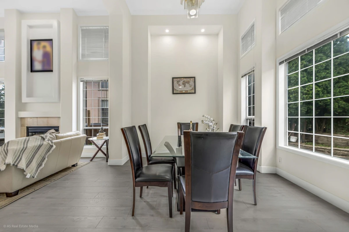 Dining Area Photo of 12392 63a Avenue, Surrey, BC