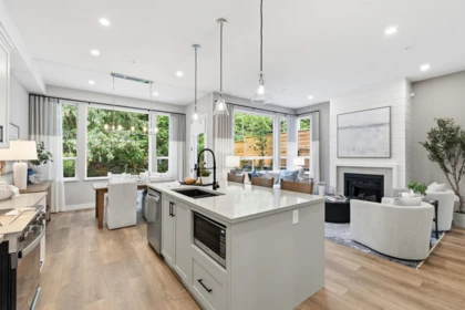 Breakfast Nook Photo of 13976 232nd Street, Maple Ridge, BC