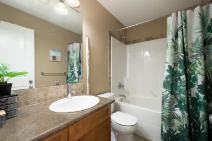Basement Recreation Room Photo of 101 20286 53a Avenue, Langley, BC