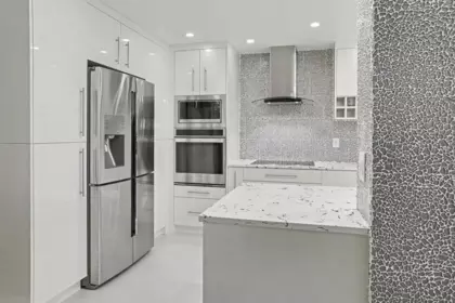 Kitchen Photo of 208 1765 Martin Drive, Surrey, BC