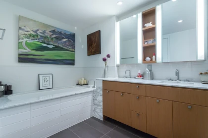 Kitchen Island Photo of 104 1168 Richards Street, Vancouver, BC