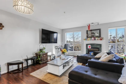 Kitchen Island Photo of 406 13727 74 Avenue, Surrey, BC