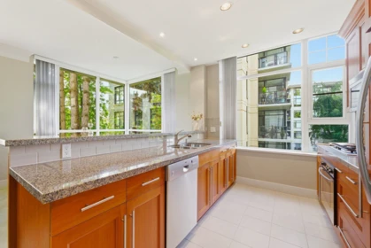 305 4759 Valley Drive, Vancouver, BC, Vancouver — Apartment/Condo for sale