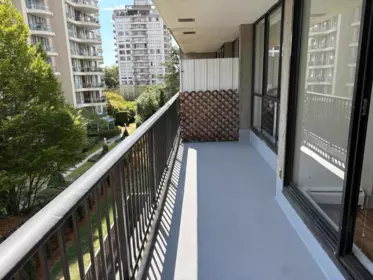 Front Yard Photo of 206 710 Seventh Avenue, New Westminster, BC