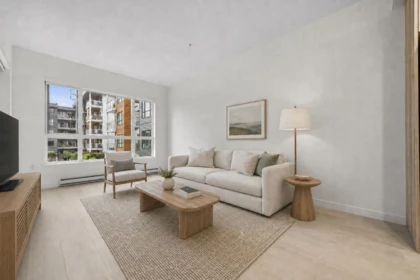 303 3596 Malsum Drive, North Vancouver, BC, North Vancouver — Apartment/Condo for sale