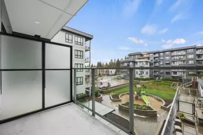 Primary Bathroom Photo of 303 3596 Malsum Drive, North Vancouver, BC