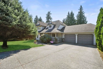 6083 181a Street, Surrey, BC, Surrey — Single Family Residence for sale