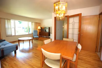 Breakfast Nook Photo of 12754 15 Avenue, Surrey, BC