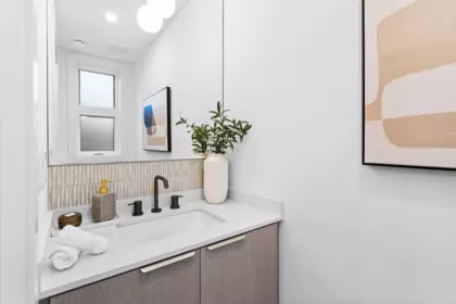 Kitchen Photo of 3277 Graveley Street, Vancouver, BC