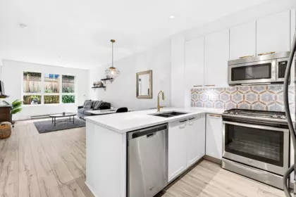 Breakfast Nook Photo of 106 15188 29a Avenue, Surrey, BC
