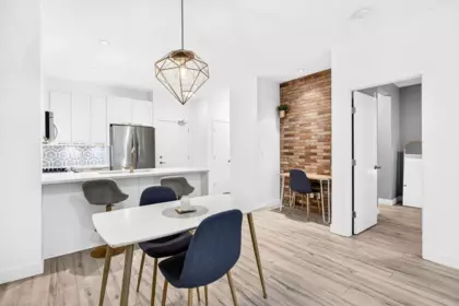 Kitchen Island Photo of 106 15188 29a Avenue, Surrey, BC