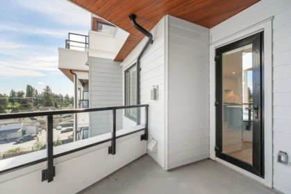 Primary Bathroom Photo of 409 6270 Gooseberry Drive, Surrey, BC