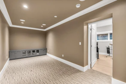 Community Amenities Photo (Clubhouse) of 1033 Prospect Avenue, North Vancouver, BC