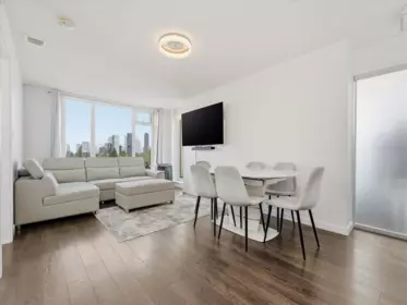 1707 5515 Boundary Road, Vancouver, BC, Vancouver — Apartment/Condo for sale