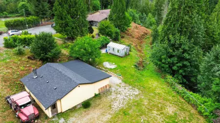Community Amenities Photo (Clubhouse) of 31663 Townshipline Avenue, Mission, BC