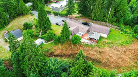 Front Yard Photo of 31663 Townshipline Avenue, Mission, BC