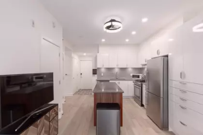 Kitchen Photo of 404 2666 Duke Street, Vancouver, BC