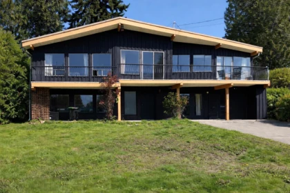 4934 Geer Road, Sechelt, BC, Sechelt — Single Family Residence for sale