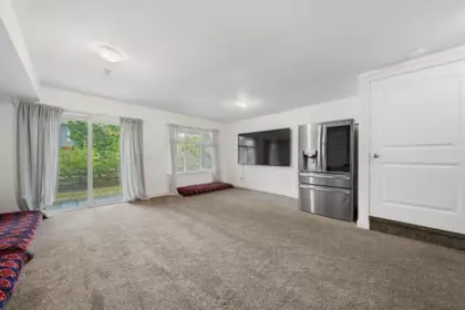 Swimming Pool Photo of 2 11282 Cottonwood Drive, Maple Ridge, BC