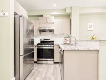 304 6611 Eckersley Road, Richmond, BC, Richmond — Apartment/Condo for sale