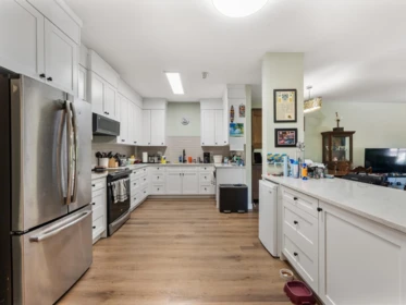 Kitchen Photo of 32 23151 Haney Bypass, Maple Ridge, BC