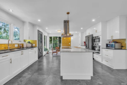 Pantry Photo of 4621 Caulfeild Drive, West Vancouver, BC
