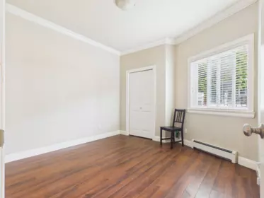 Breakfast Nook Photo of 14585 59a Avenue, Surrey, BC