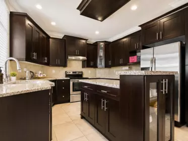 Kitchen Photo of 14585 59a Avenue, Surrey, BC