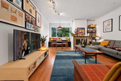 Kitchen Photo of 3021 Willow Street, Vancouver, BC