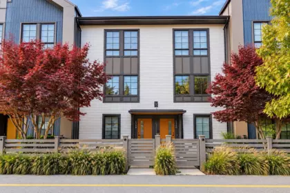 1358 Peakside Place, Squamish, BC, Squamish — Townhouse for sale