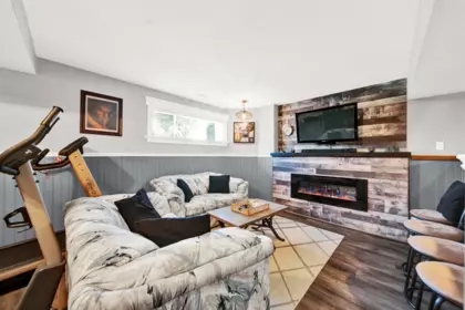Primary Bedroom Photo of 122 3080 Townline Road, Abbotsford, BC