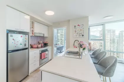 Family Room Photo of 2308 111 W Georgia Street, Vancouver, BC