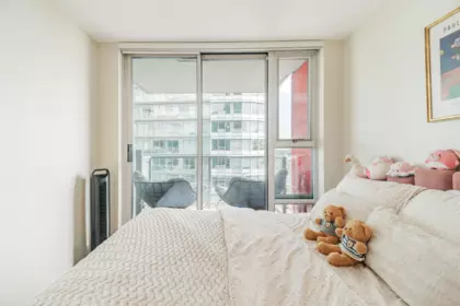 Office / Den Photo of 2308 111 W Georgia Street, Vancouver, BC