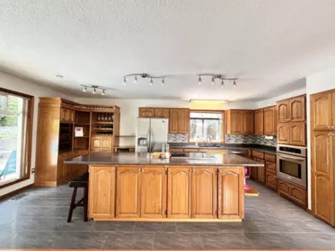 Kitchen Photo of 3762 Nanaimo Crescent, Abbotsford, BC