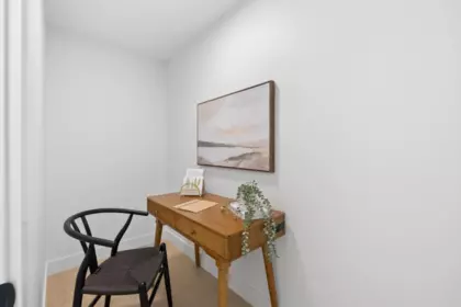 Hallway Photo of 2133 E Pender Street, Vancouver, BC