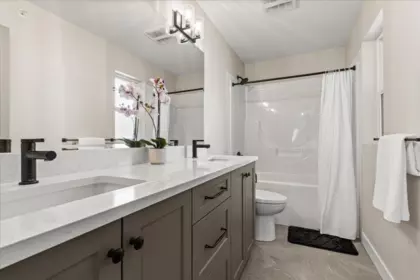Garage Interior Photo of 112 46211 Promontory Road, Chilliwack, BC